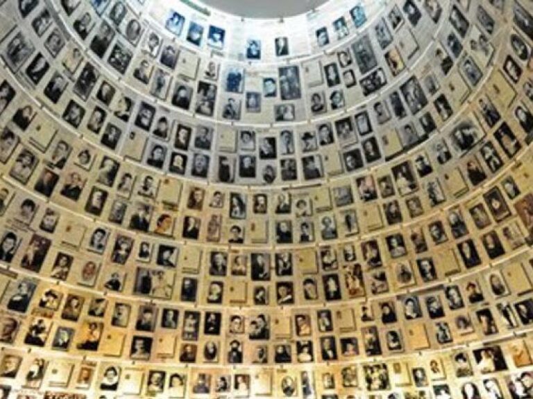 Σχολεία: Δίωρες εκδηλώσεις για την Ημέρα Μνήμης του Ολοκαυτώματος – Εγκύκλιος