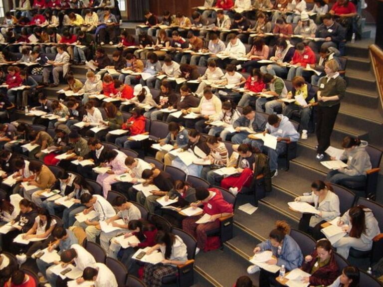 Αιτήσεις για κατ’ εξαίρεση μετεγγραφές φοιτητών από 8 έως και τις 16 Μαΐου
