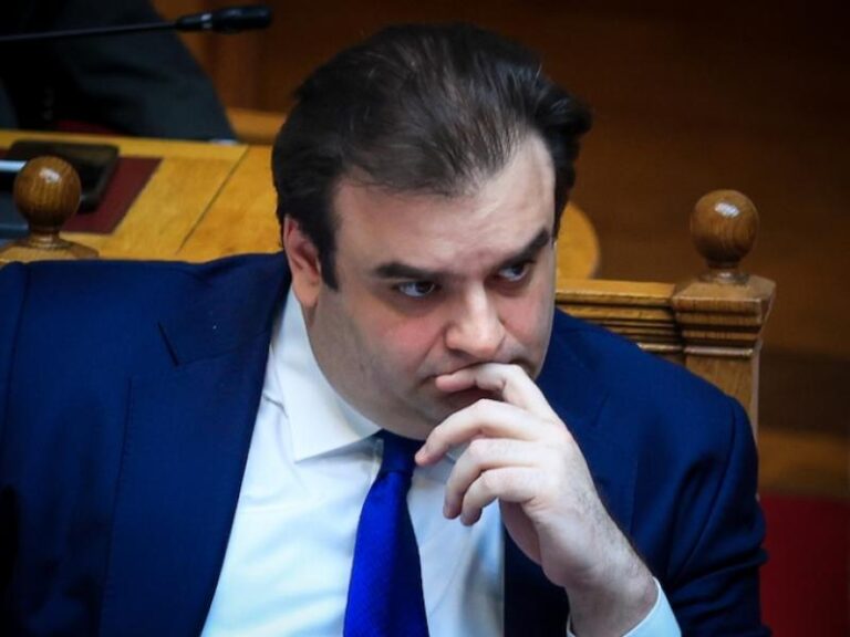 Διευθυντές σχολείων σε Πιερρακάκη: «Να λειτουργήσουν όλα τα Ολοήμερα σχολεία από την πρώτη ημέρα»