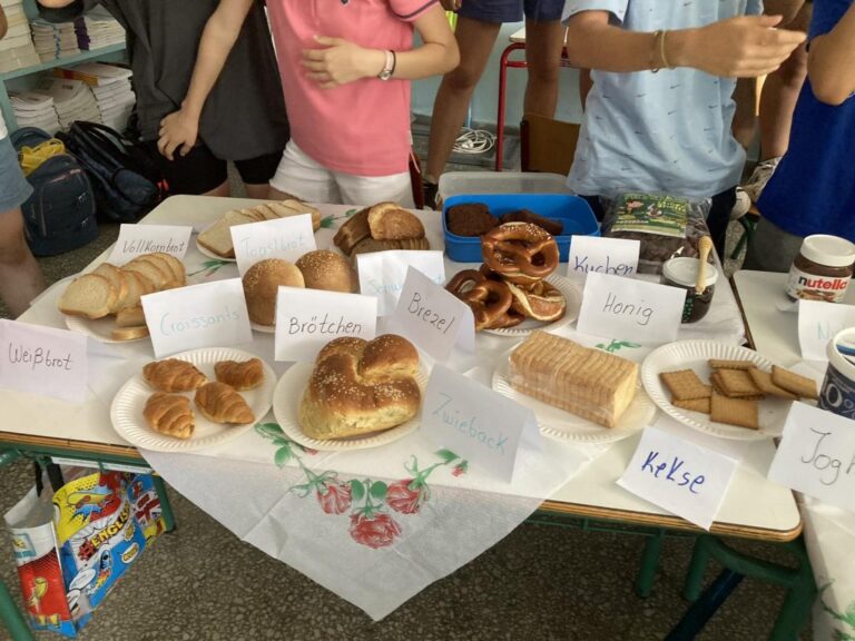 9o Δημοτικό Σχολείο Βεροίας:Γερμανικό…… πρωινό στο 9ο;;;!!!