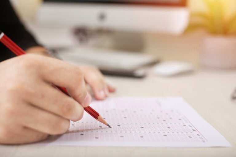 Κρατικό Πιστοποιητικό Γλωσσομάθειας 2025Α: Ξεκινούν οι αιτήσεις – Πότε οι εξετάσεις