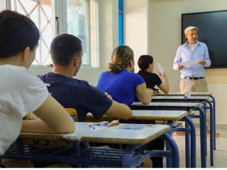 Στην τελική ευθεία για την έναρξη των πανελλαδικών – Πότε κλείνουν τα σχολεία