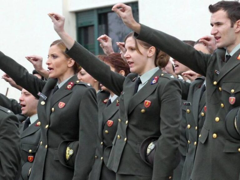 Τι αλλάζει στα Επιστημονικά Πεδία και στους Συντελεστές Βαρύτητας των Στρατιωτικών Σχολών από τις Πανελλήνιες Εξετάσεις του 2026