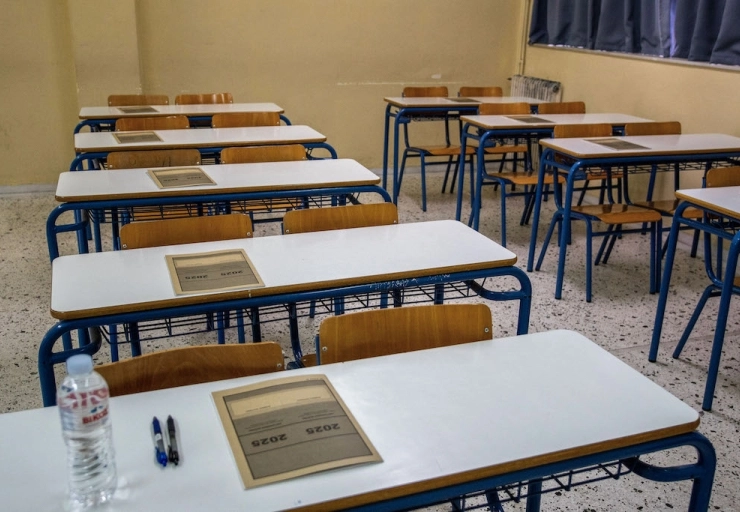 Πανελλαδικές: Τηλεφωνική Γραμμή Ψυχολογικής Υποστήριξης