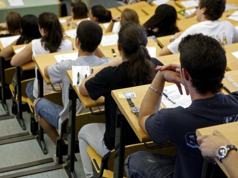 Αυτά είναι τα 114 Τμήματα των Ελληνικών Πανεπιστημίων που το πτυχίο τους ισοδυναμεί με μεταπτυχιακό τίτλο