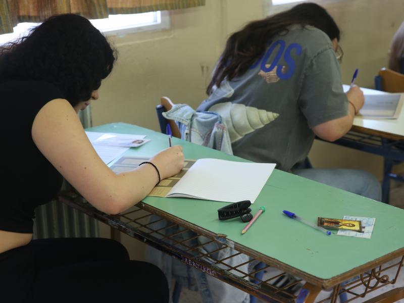 Πανελλήνιες Εξετάσεις: Γιατί η στρατηγική μελέτης είναι πιο σημαντική από τις ώρες διαβάσματος