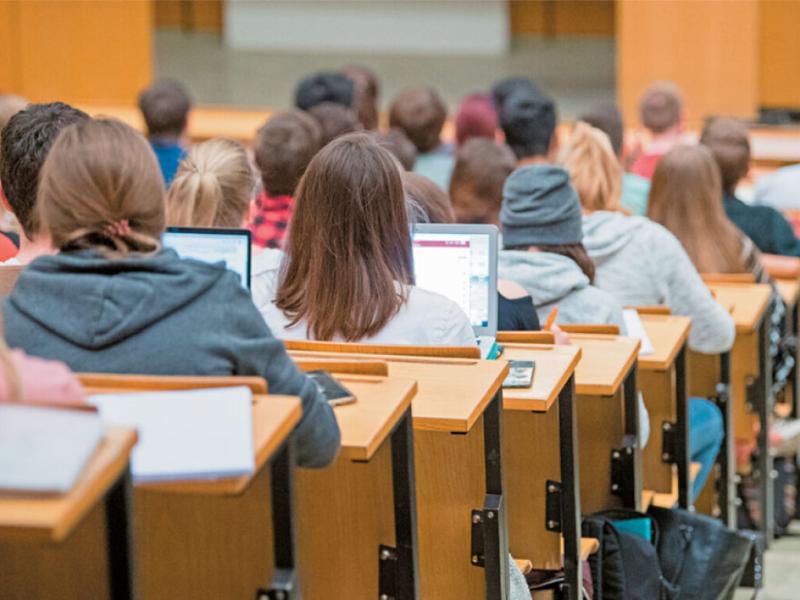 Οι νέες ανάγκες της εκπαίδευσης: από την προσωπική ανάπτυξη στην εκπαίδευση ενηλίκων και τη λήψη διοικητικών αποφάσεων